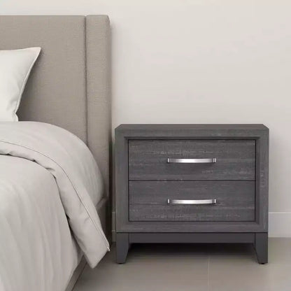 Comodino a 2 cassetti con maniglie a barra cromate, legno grigio