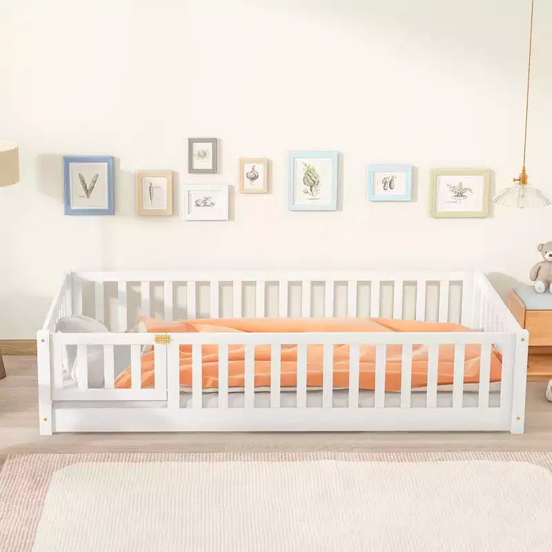 Lettino da Terra per Bambini Una Piazza con Sponde di Sicurezza e Sportello, Design Montessori Moderno in Legno