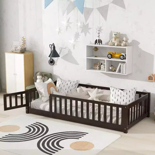 Lettino da Terra per Bambini Una Piazza con Sponde di Sicurezza e Sportello, Design Montessori Moderno in Legno