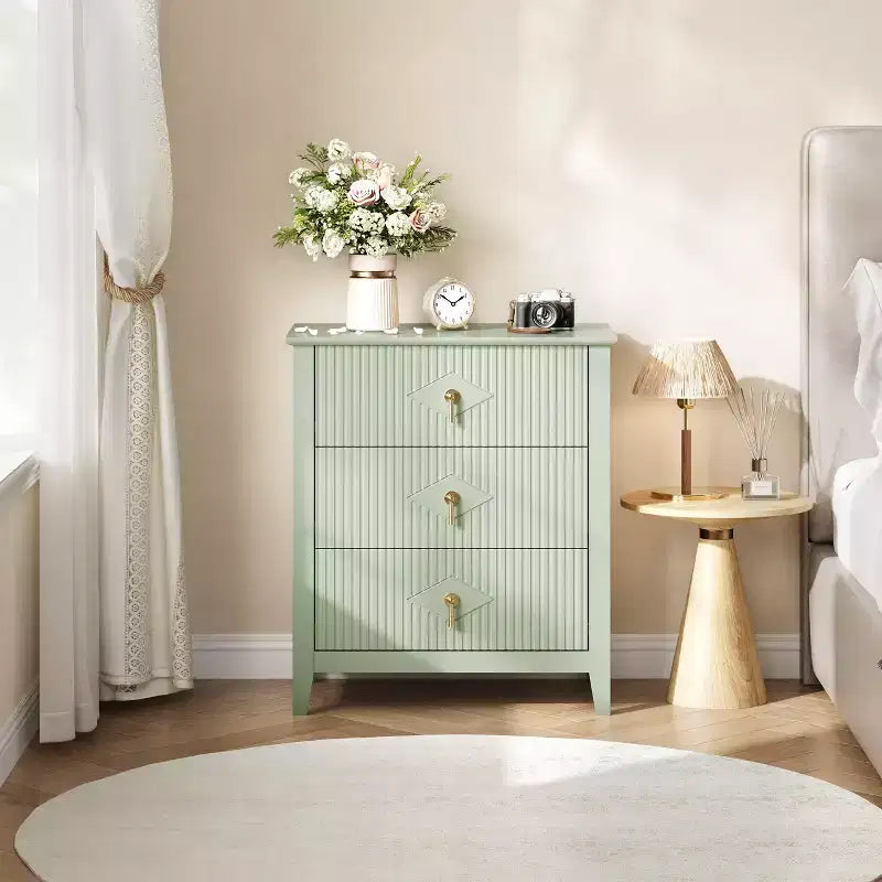 Comodino in Legno con Cassettiera Scanalata, Comodino a 3 Cassetti - Cassettiera Moderna per Camera da Letto, Soggiorno, Corridoio e Ingresso