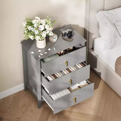 Comodino in Legno con Cassettiera Scanalata, Comodino a 3 Cassetti - Cassettiera Moderna per Camera da Letto, Soggiorno, Corridoio e Ingresso